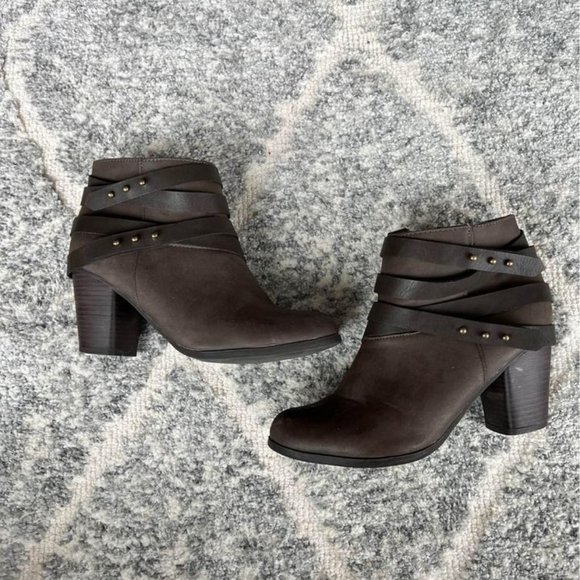 Dark Brown Ankle Booties Size 8 - Picture 1 of 2